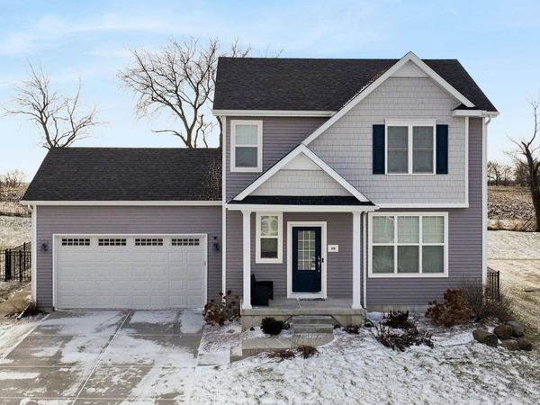 859 Shadowwood Trail, Sun Prairie, WI 53590