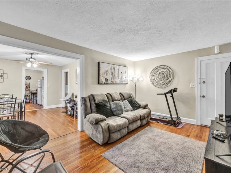 3843 W 136th Street, Cleveland, OH 44111 Photo 8