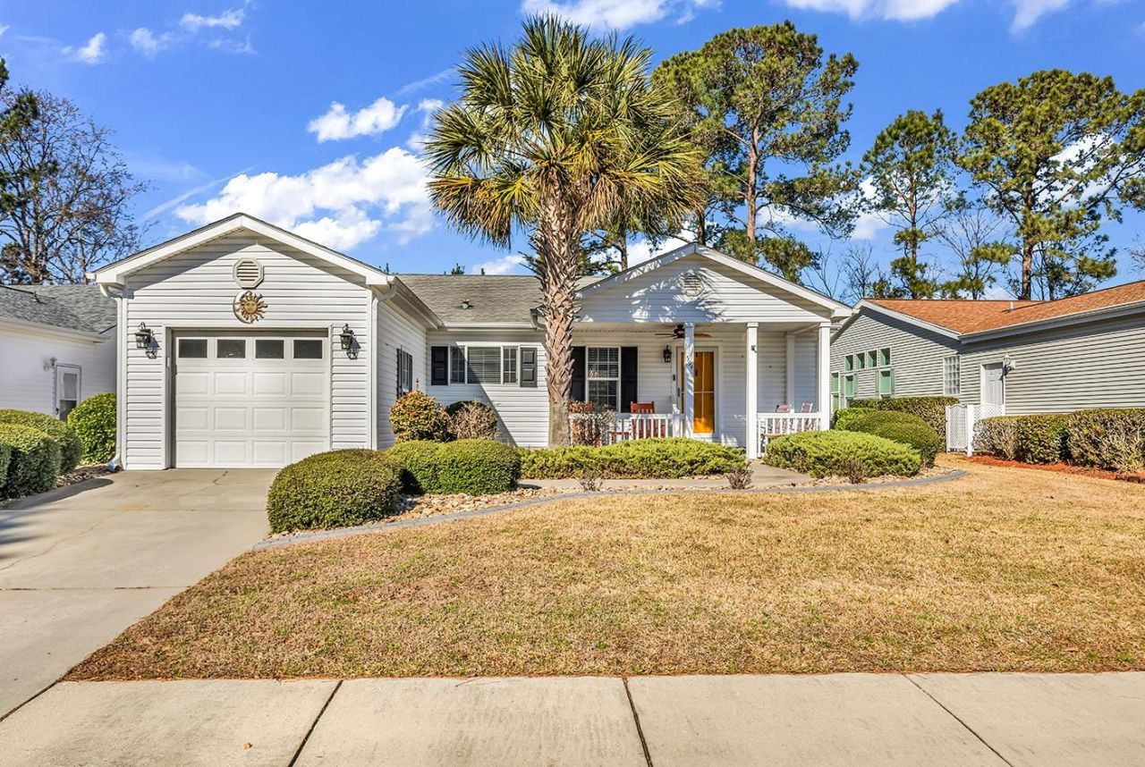 594 Woodholme Dr. Photo 1