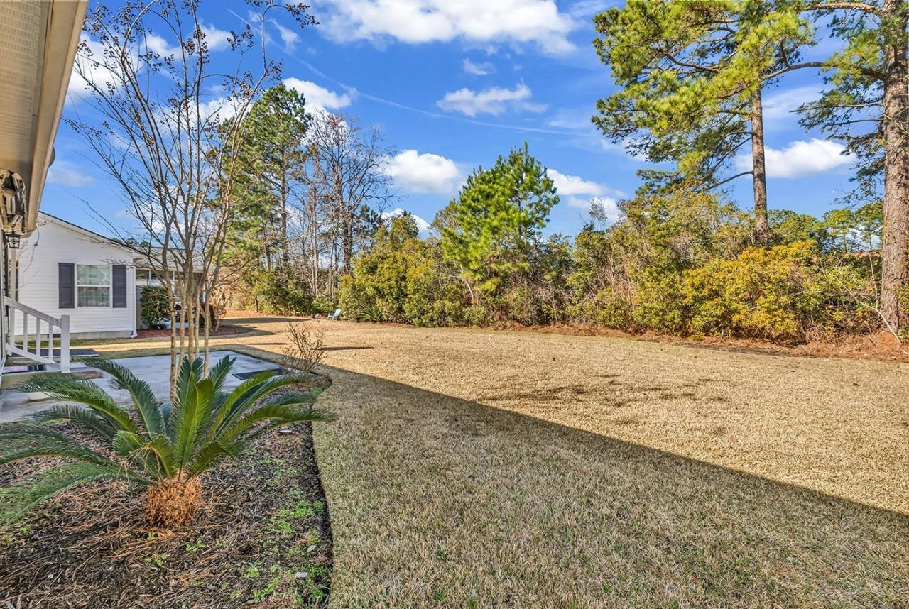 594 Woodholme Dr. Photo 17