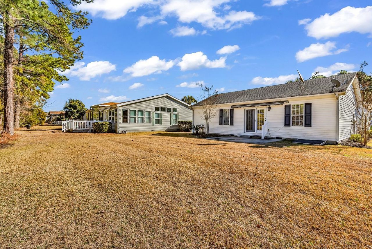 594 Woodholme Dr. Photo 18