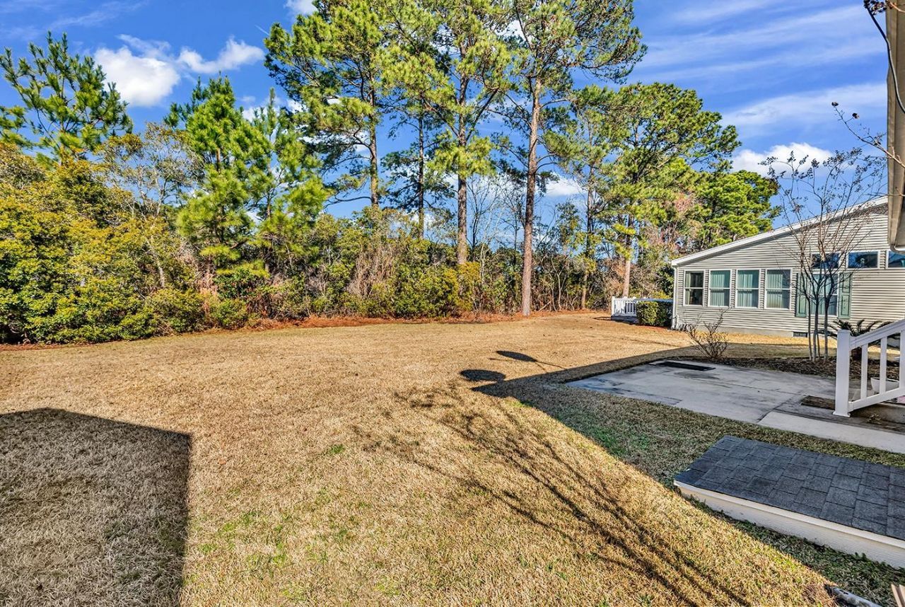 594 Woodholme Dr. Photo 19