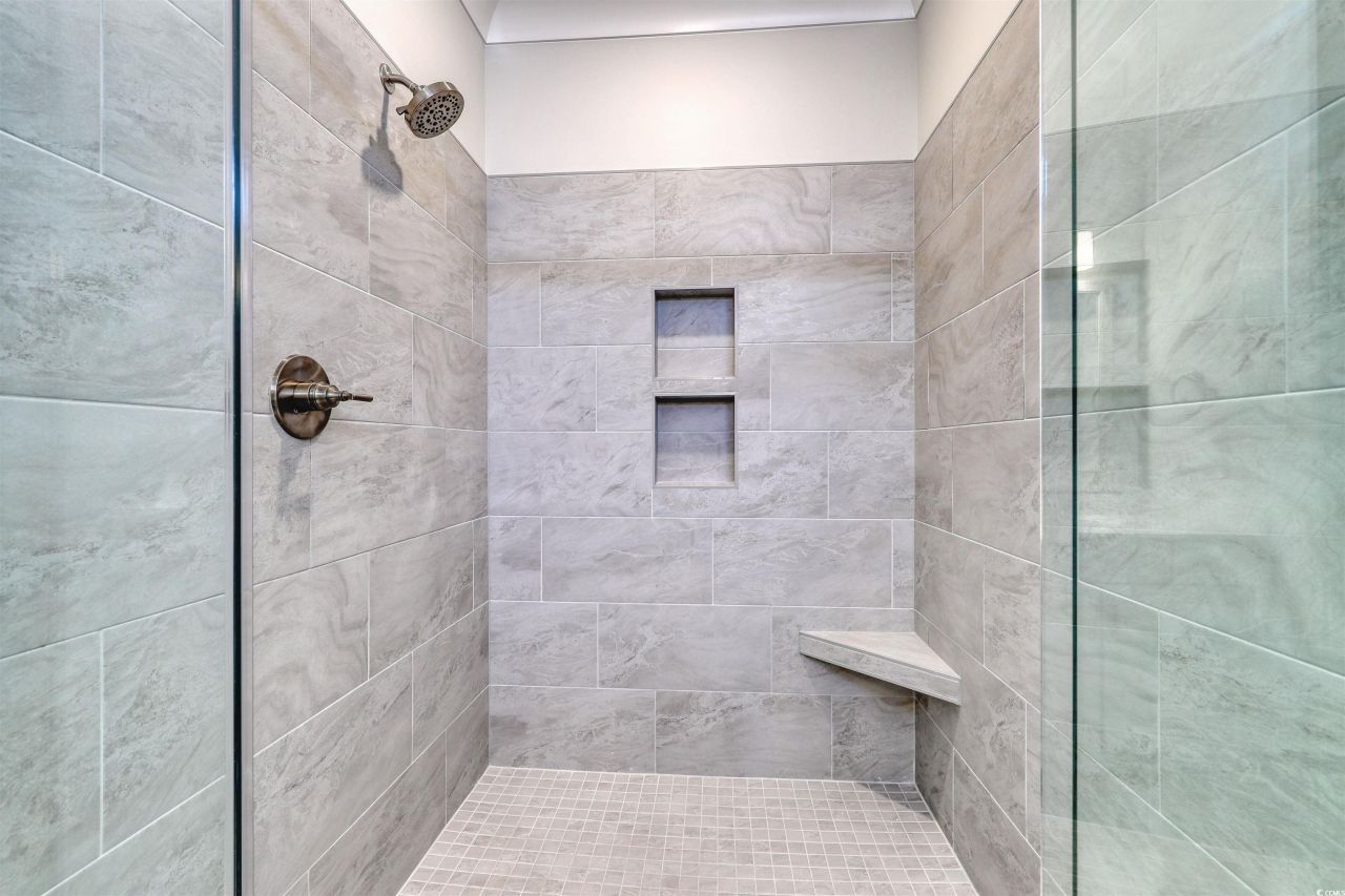 6100 Zoe Way Photo 20