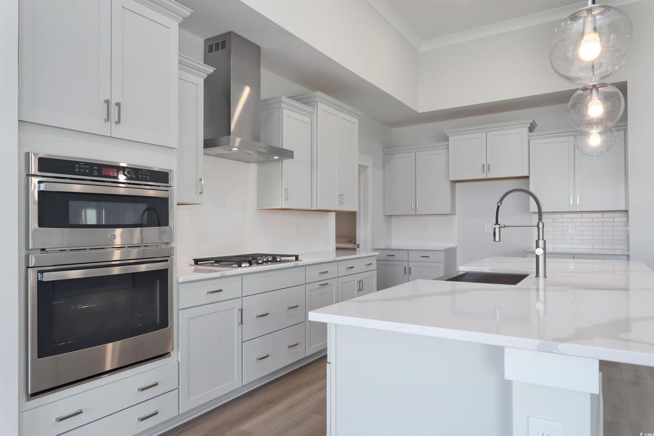 6100 Zoe Way Photo 8