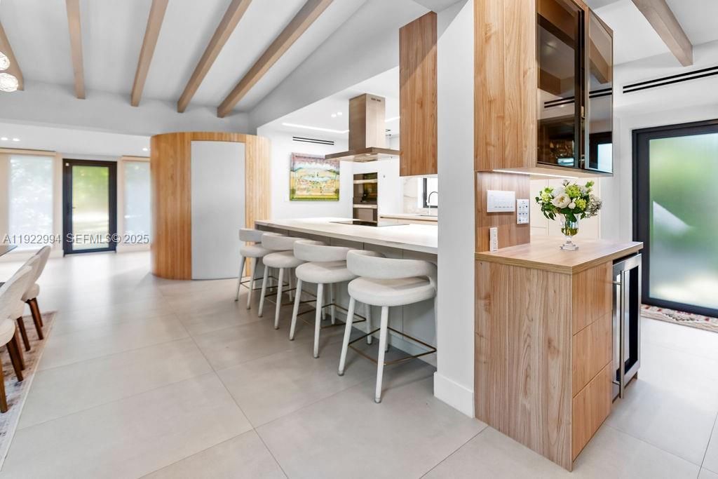 4095 Battersea Rd , Miami, FL 33133 Photo