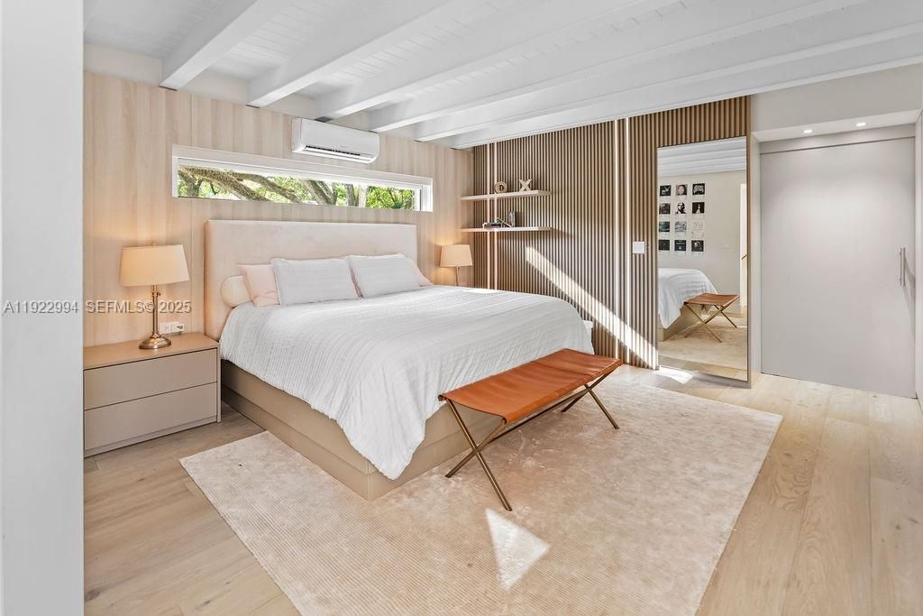 4095 Battersea Rd , Miami, FL 33133 Photo