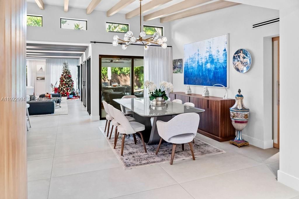 4095 Battersea Rd , Miami, FL 33133 Photo