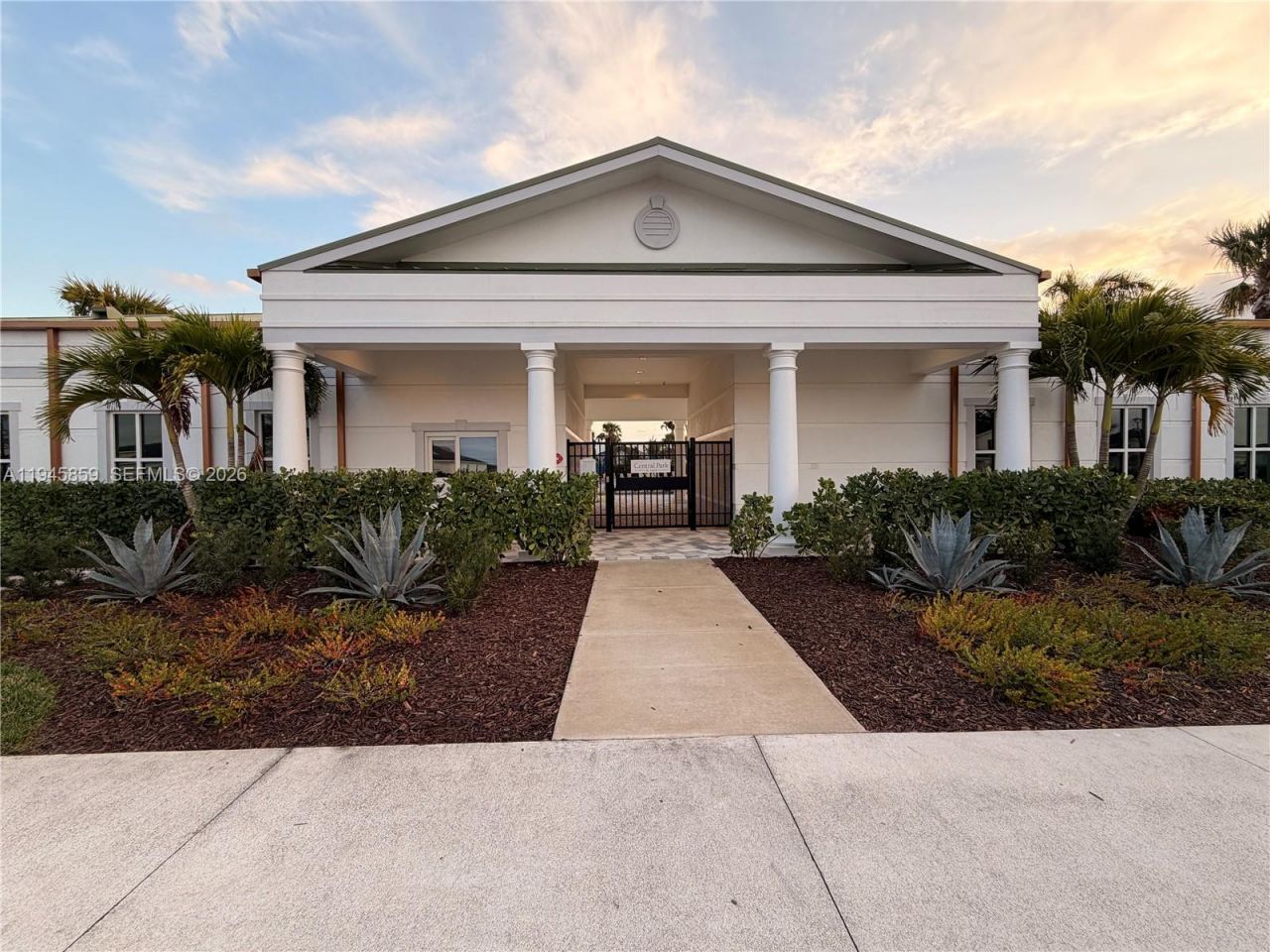 12422 SW Rimini Way, Port Saint Lucie, FL 34987 Photo