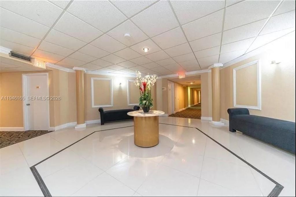 3800 N Hills Dr, Unit 406, Hollywood, FL 33021 Photo