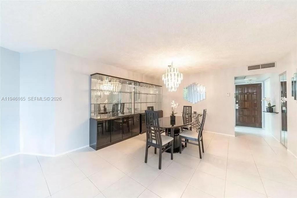 3800 N Hills Dr, Unit 406, Hollywood, FL 33021 Photo