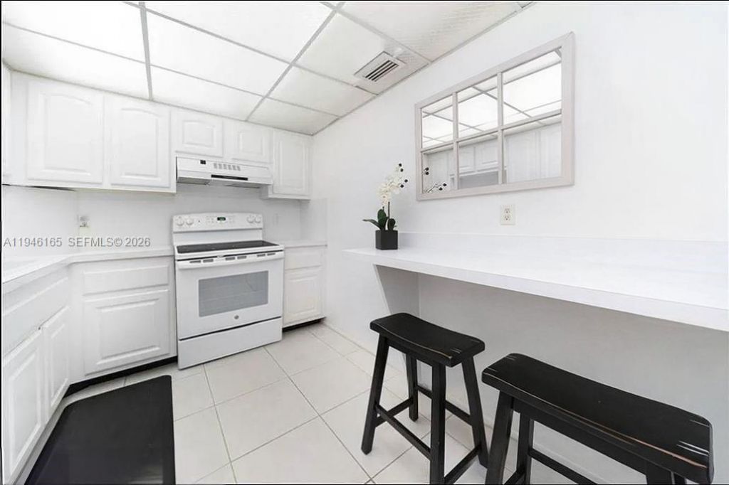 3800 N Hills Dr, Unit 406, Hollywood, FL 33021 Photo