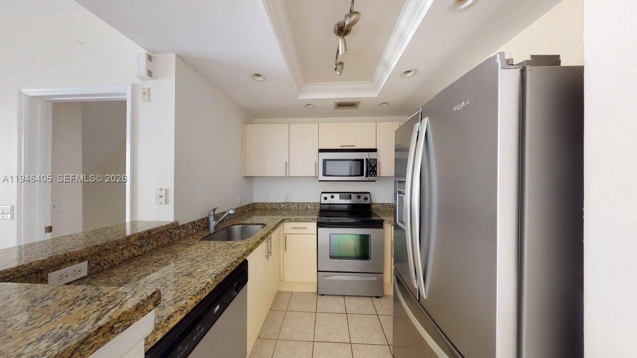 2107 SE 10th Ave, Unit 831, Fort Lauderdale, FL 33316 Photo