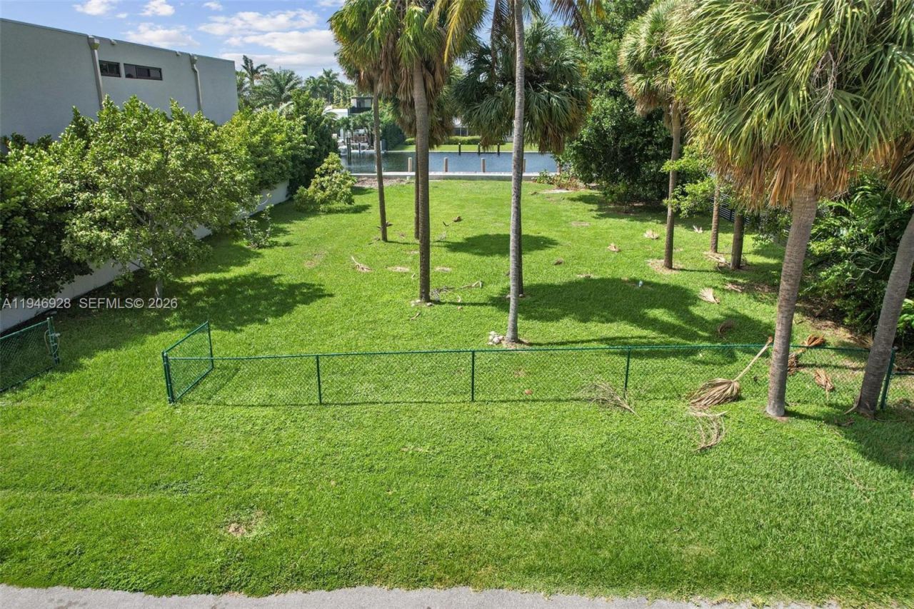 606 Palm Dr , Hallandale Beach, FL 33009 Photo