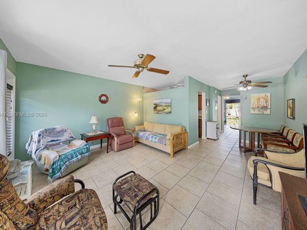 15610 NE 6th Ave, Unit 7D, Miami, FL 33162