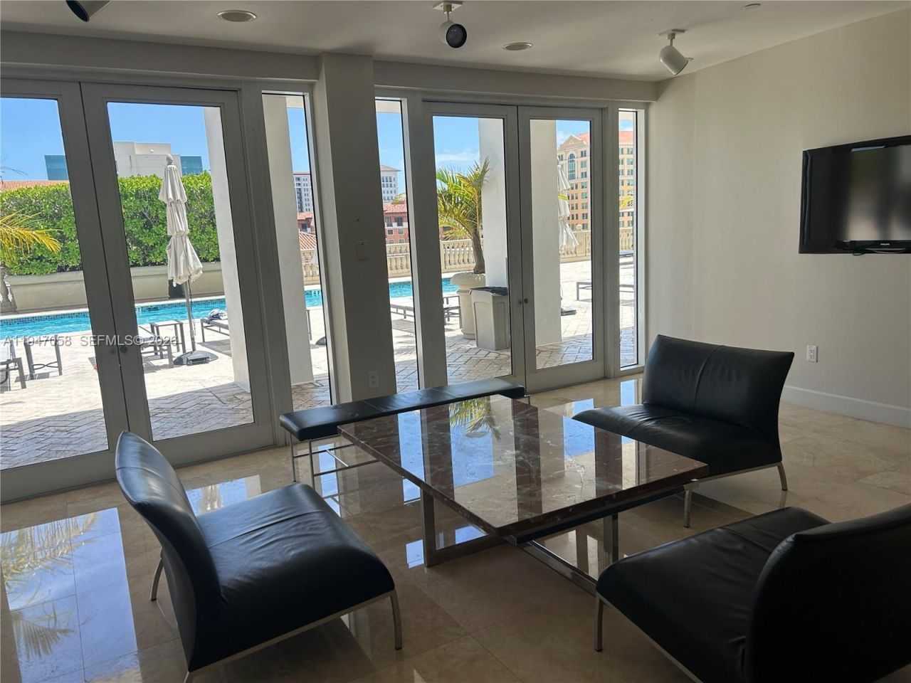 10 Aragon Ave, Unit 814, Coral Gables, FL 33134 Photo