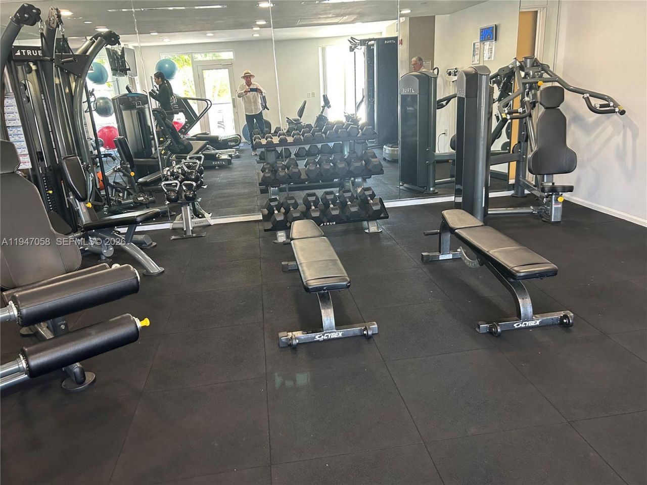 10 Aragon Ave, Unit 814, Coral Gables, FL 33134 Photo