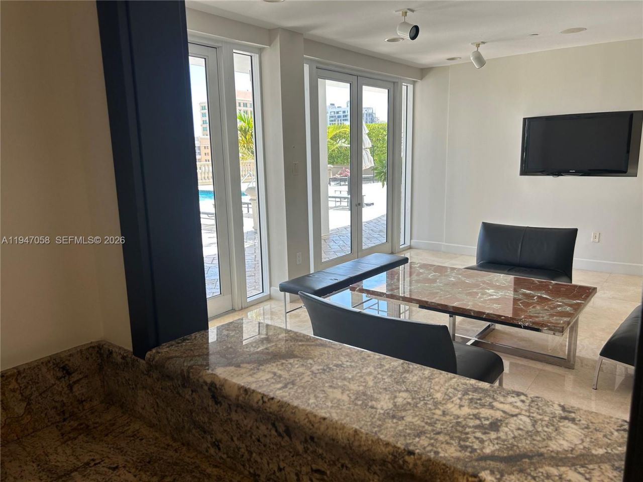 10 Aragon Ave, Unit 814, Coral Gables, FL 33134 Photo