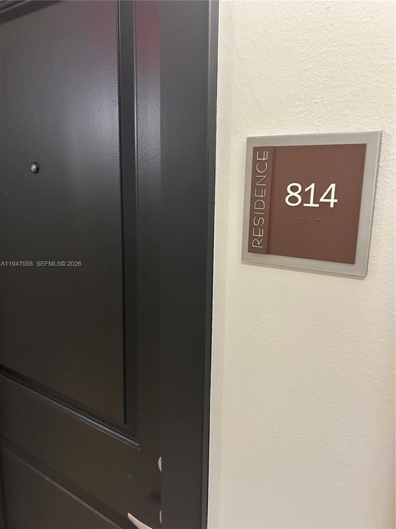 10 Aragon Ave, Unit 814, Coral Gables, FL 33134 Photo