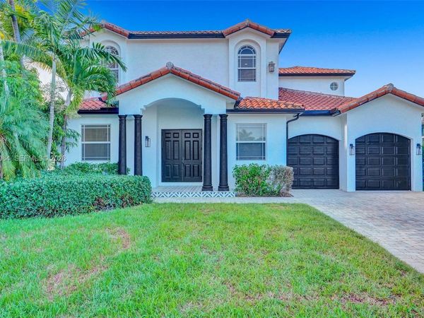 1207 SW 21st St, Fort Lauderdale, FL 33315