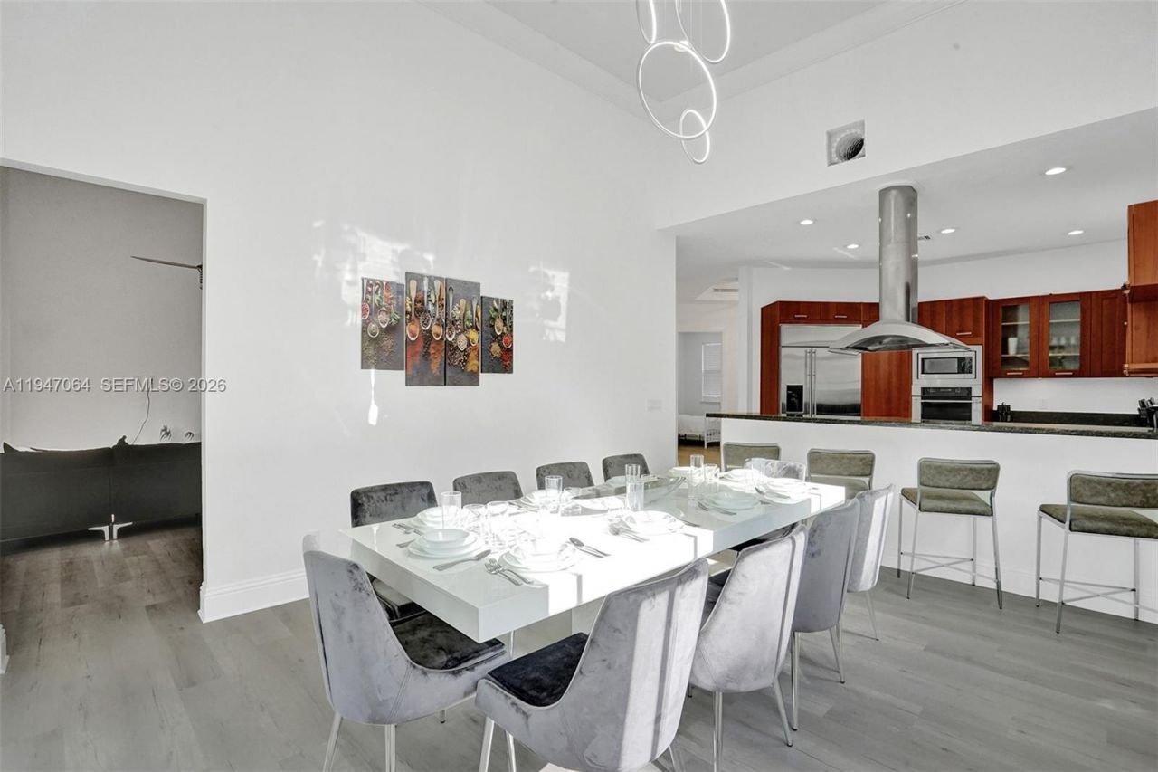 1207 SW 21st St, Fort Lauderdale, FL 33315 Photo