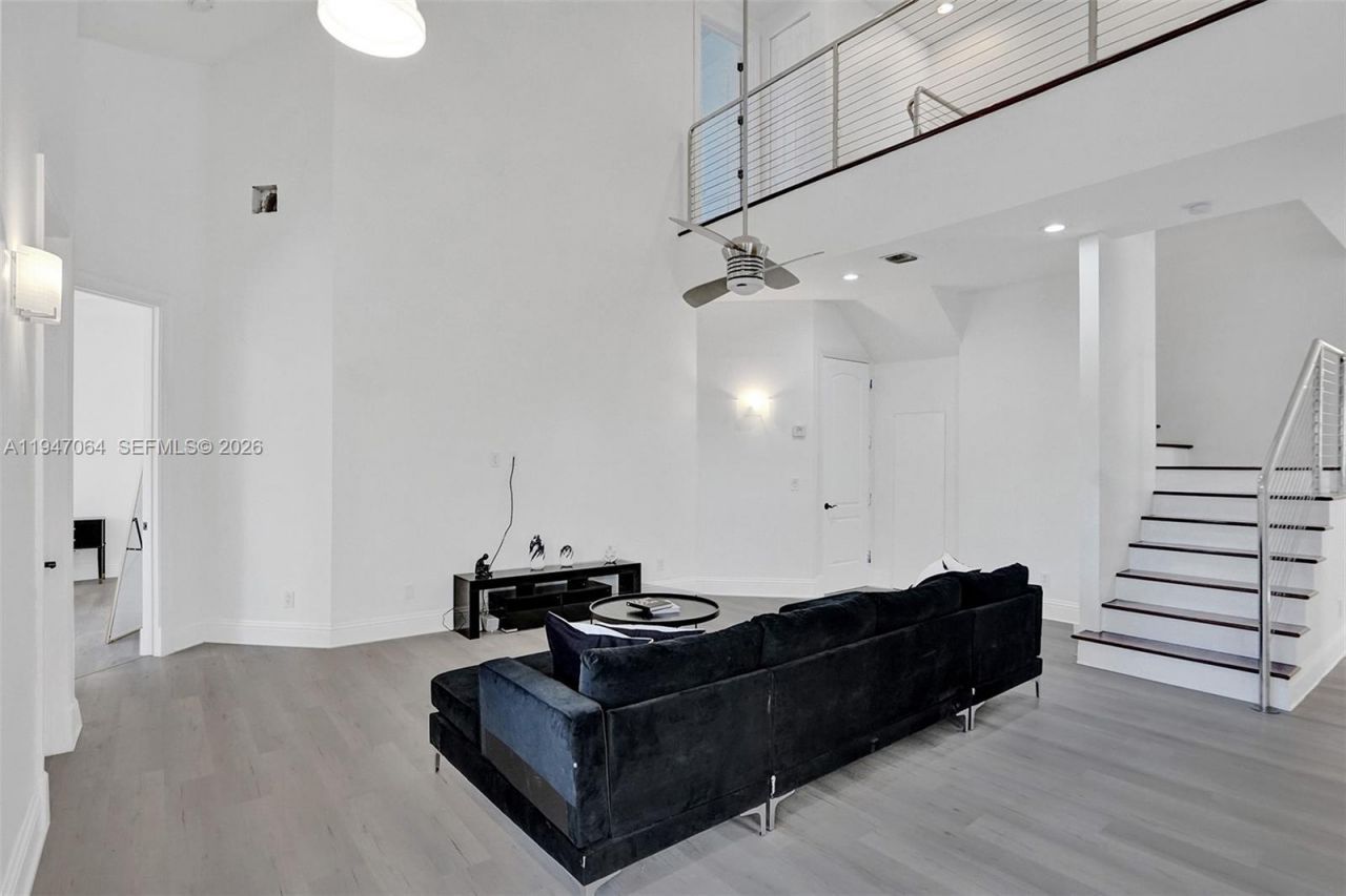 1207 SW 21st St, Fort Lauderdale, FL 33315 Photo