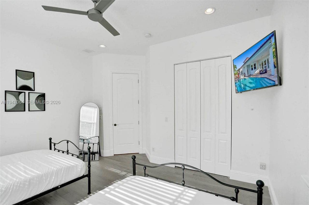 1207 SW 21st St, Fort Lauderdale, FL 33315 Photo