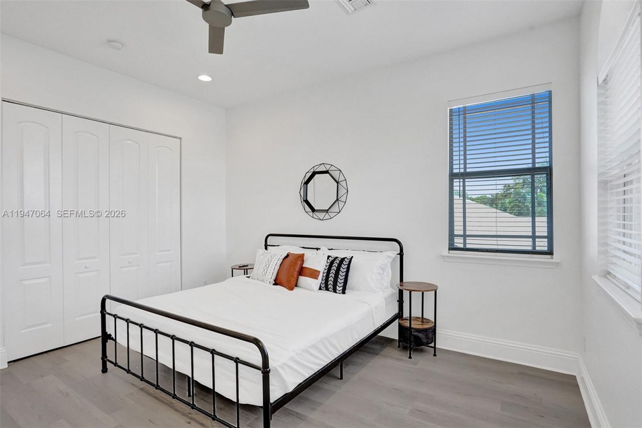 1207 SW 21st St, Fort Lauderdale, FL 33315 Photo