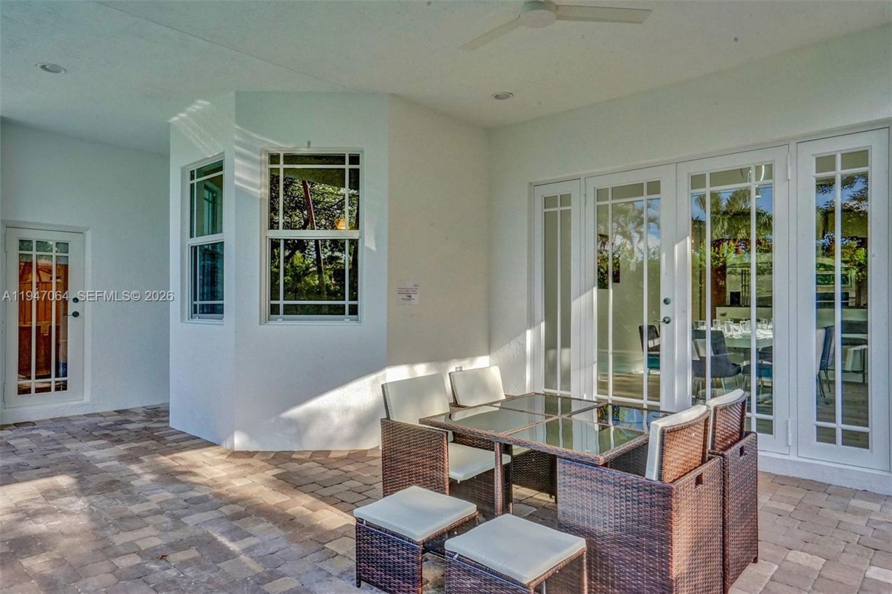 1207 SW 21st St, Fort Lauderdale, FL 33315 Photo