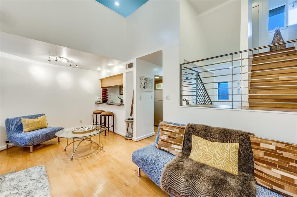 4130 Newton Avenue, Unit D, Dallas, TX 75219 Main Photo