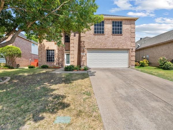 10618 Newcastleton Lane, Rowlett, TX 75089