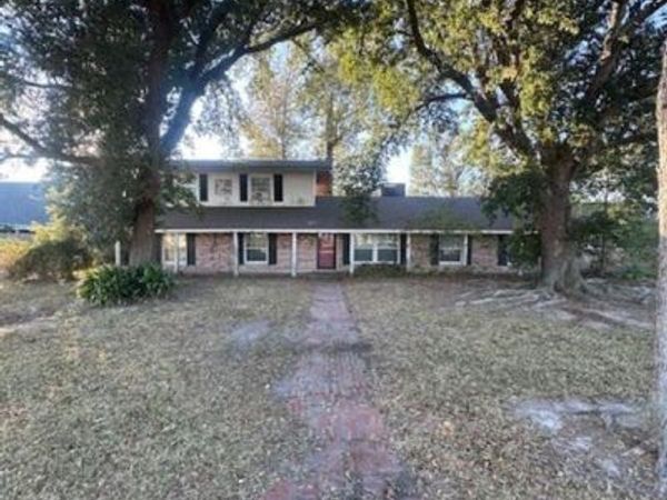 1512 Palermo, Sulphur, LA 70663
