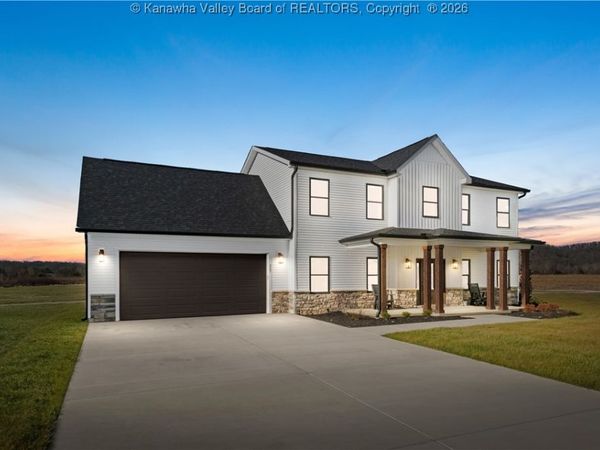 227 Alexander's Avenue, Fraziers Bottom, WV 25082