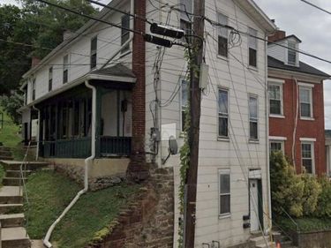 7 CHURCH STREET, GLEN ROCK, PA 17327