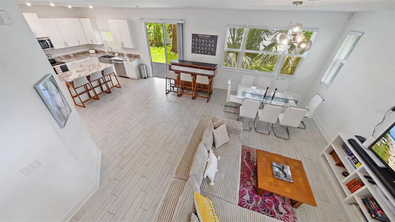 2587 Temple Street, Sarasota, FL 34239 Photo