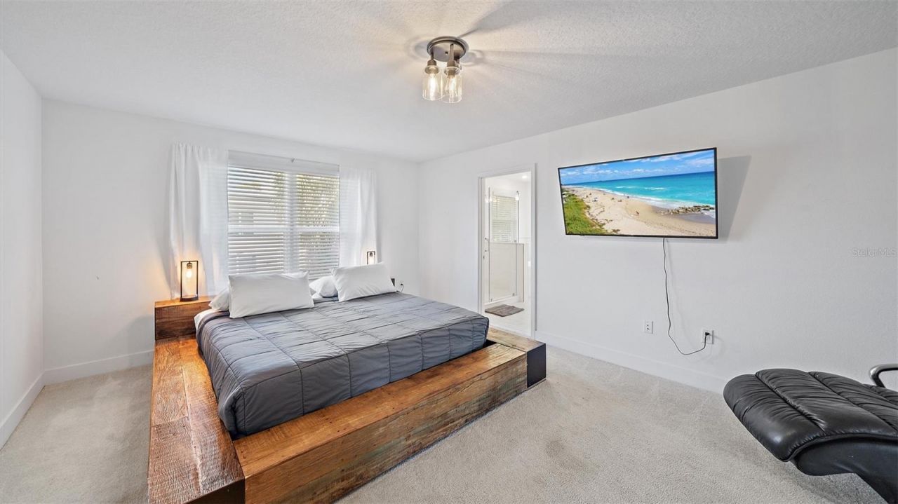 2587 Temple Street, Sarasota, FL 34239 Photo