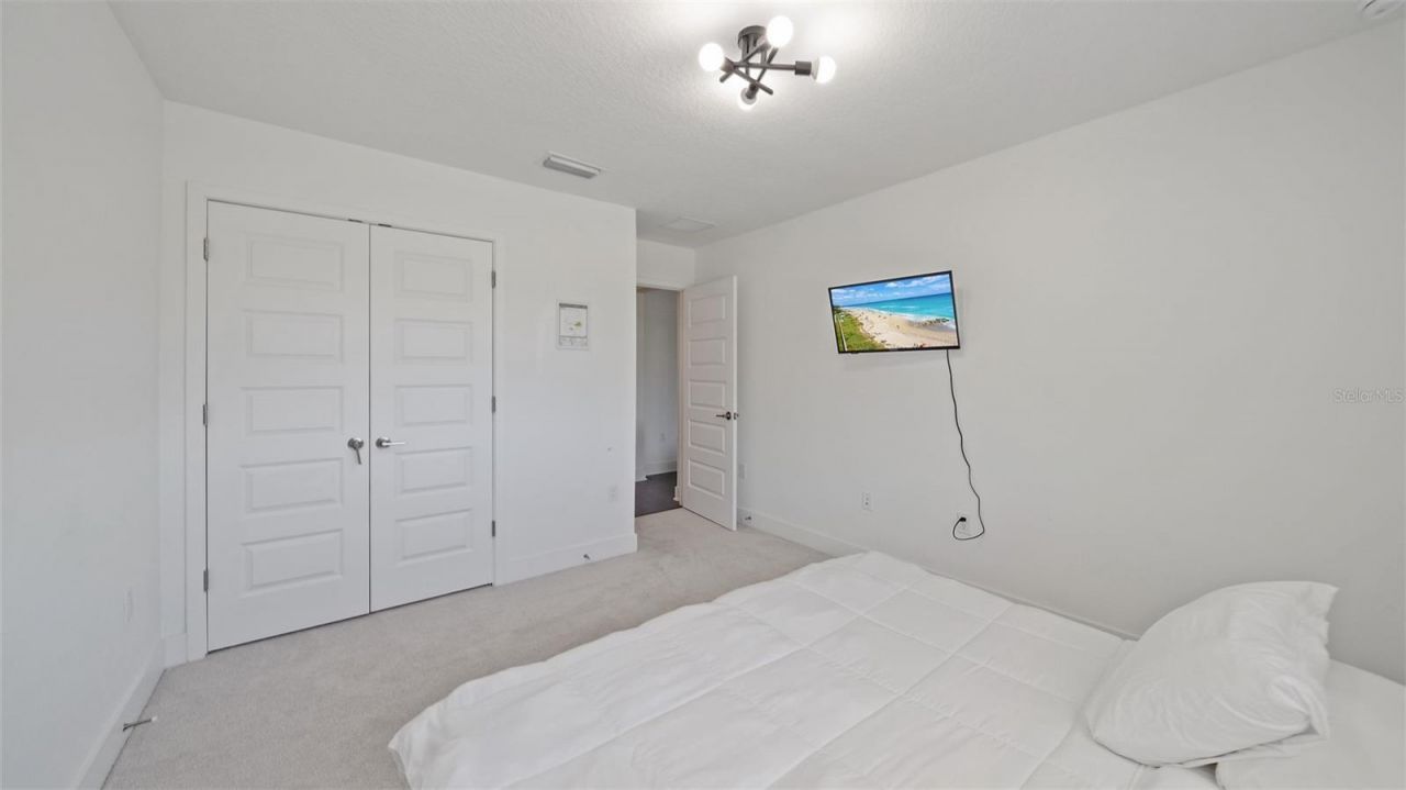 2587 Temple Street, Sarasota, FL 34239 Photo