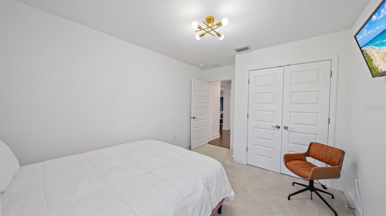 2587 Temple Street, Sarasota, FL 34239 Photo