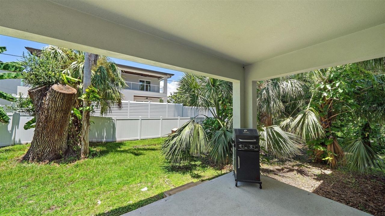 2587 Temple Street, Sarasota, FL 34239 Photo