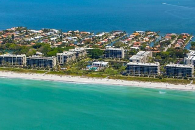 1145 Gulf Of Mexico Drive, Unit 401, Longboat Key, FL 34228 Photo