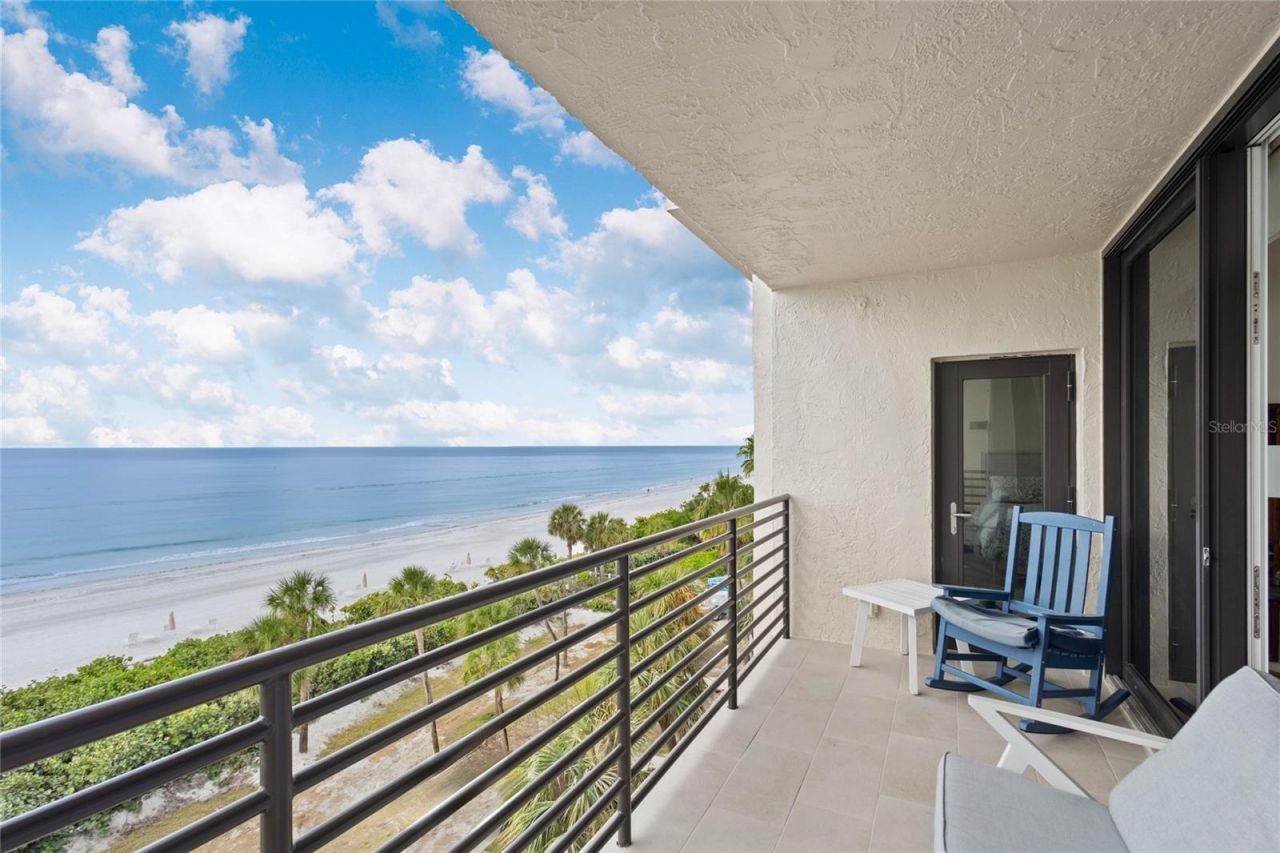1145 Gulf Of Mexico Drive, Unit 401, Longboat Key, FL 34228 Photo