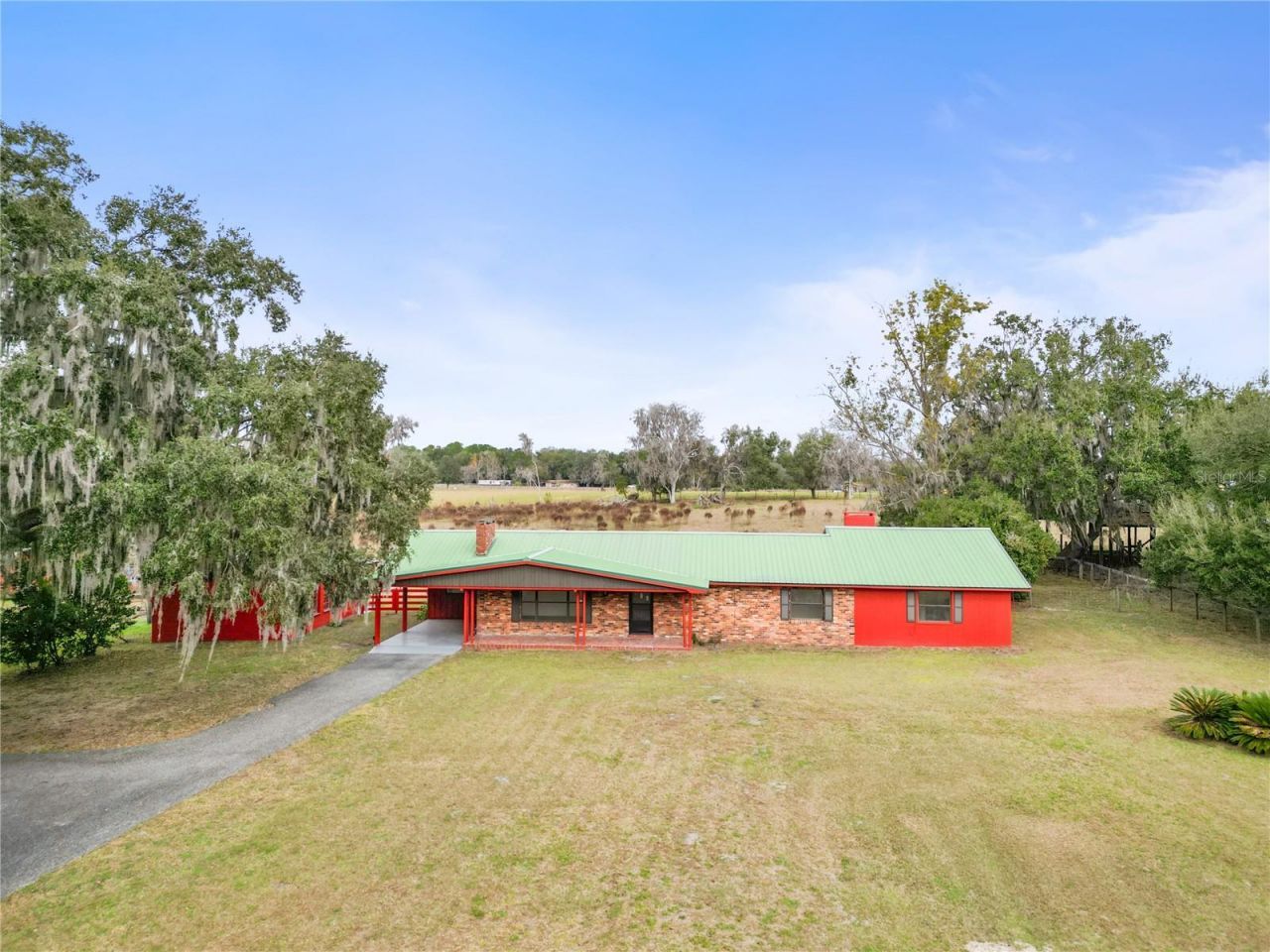 274 W Kings Highway, Center Hill, FL 33514 Photo