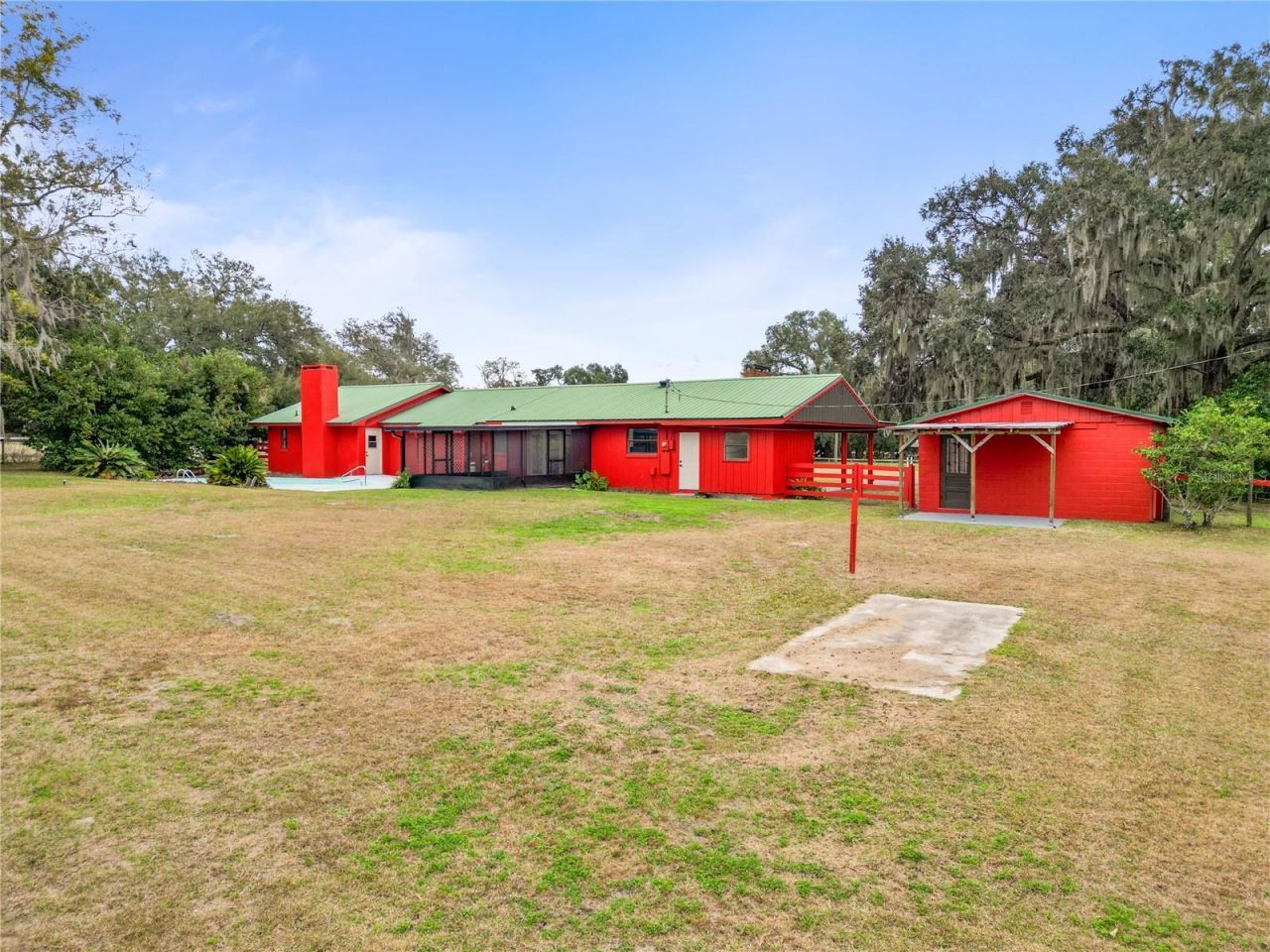 274 W Kings Highway, Center Hill, FL 33514 Photo