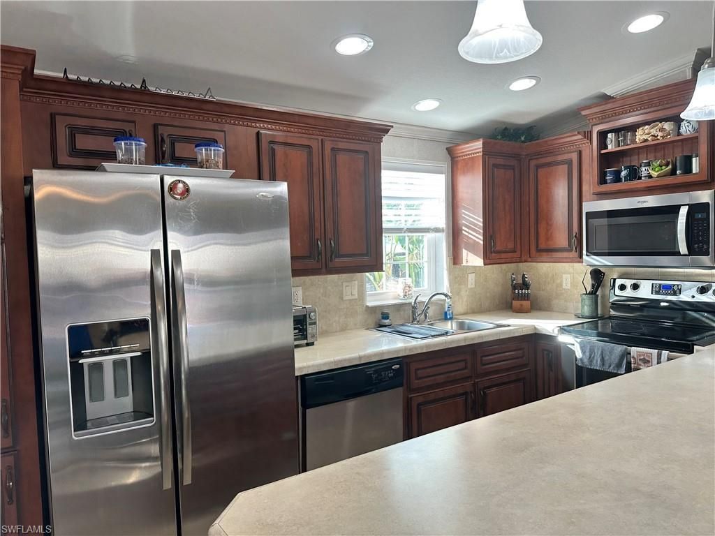 1514 Diamond Lake Cir, Naples, FL 34114 Photo