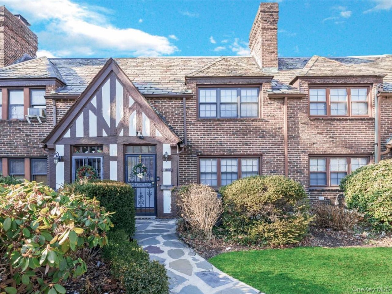 11109 75th Road, Forest Hills, NY 11375 Main Photo