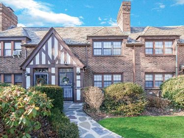 11109 75th Road, Forest Hills, NY 11375