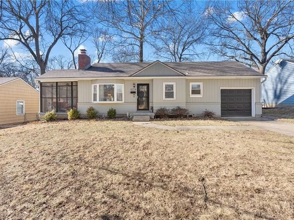 5526 Linden Street, Roeland Park, KS 66205