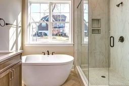 827 Simmons Avenue photo 4