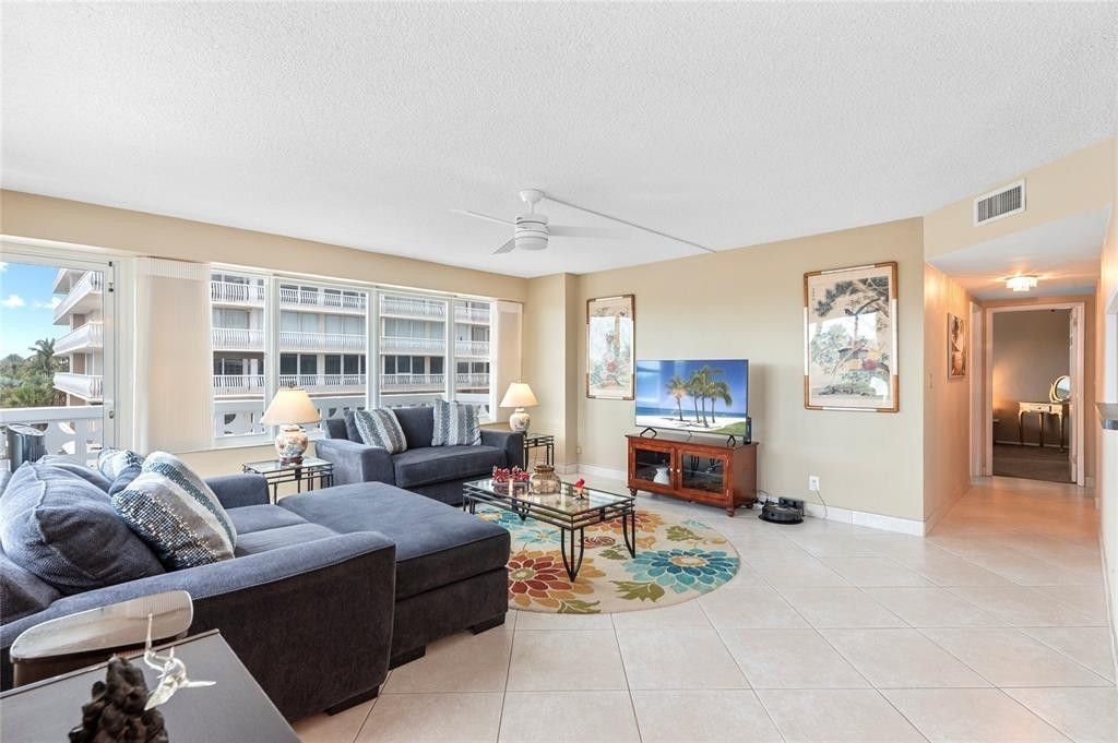 4010 Galt Ocean Drive, Unit 312, Fort Lauderdale, FL 33308 Photo