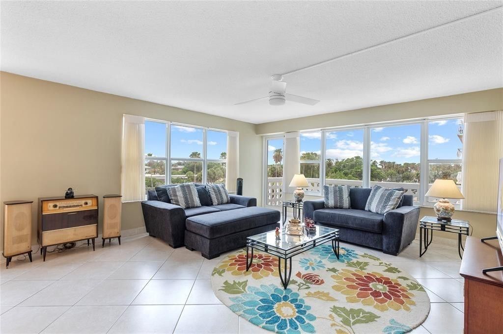 4010 Galt Ocean Drive, Unit 312, Fort Lauderdale, FL 33308 Photo