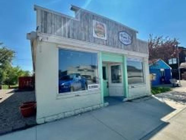 103 W Main Street , Ottertail, MN 56571